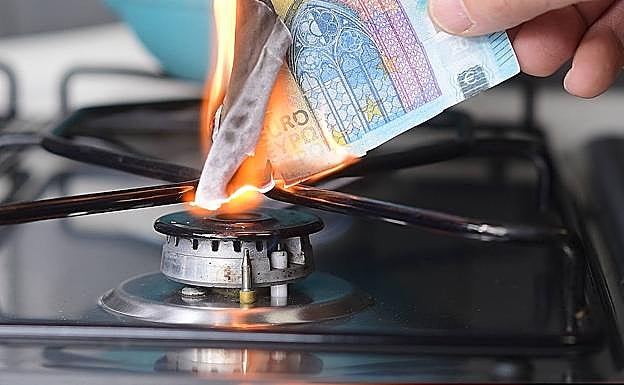 Vídeo: Se reduce la factura del gas para los consumidores hasta octubre. 