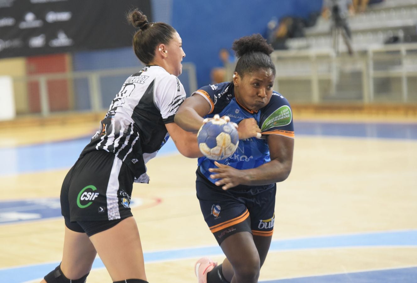 Fotos: Derrota por la mínima en el estreno liguero