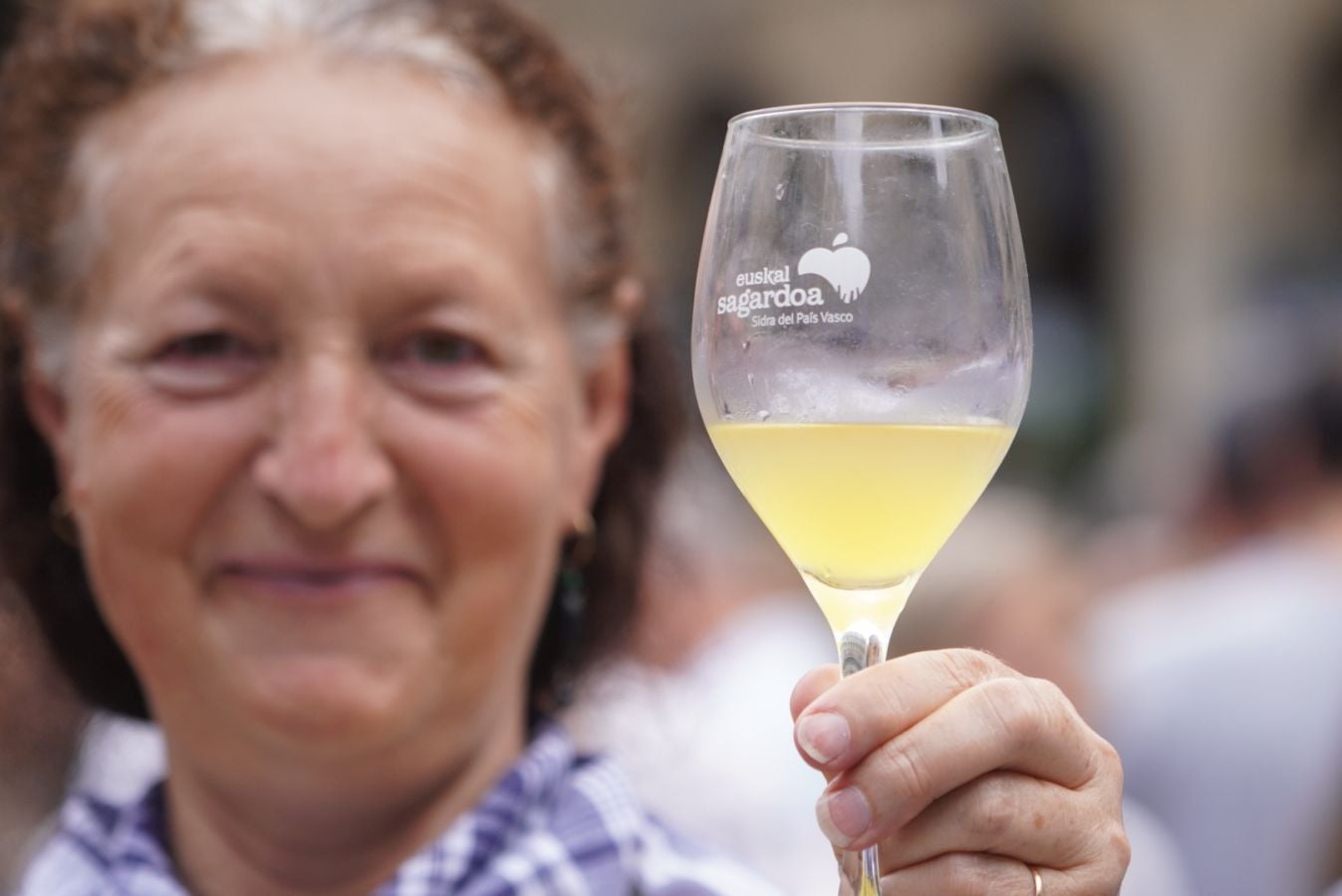 Fotos: Gran ambiente en el Sagardo Eguna en Donostia