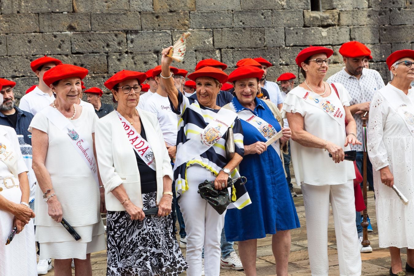 Fotos: Tanborrada celebró el centenario de su fundación con una emotiva jornada