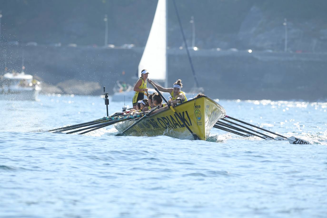 Fotos: Las regatas femeninas de La Concha, en imágenes