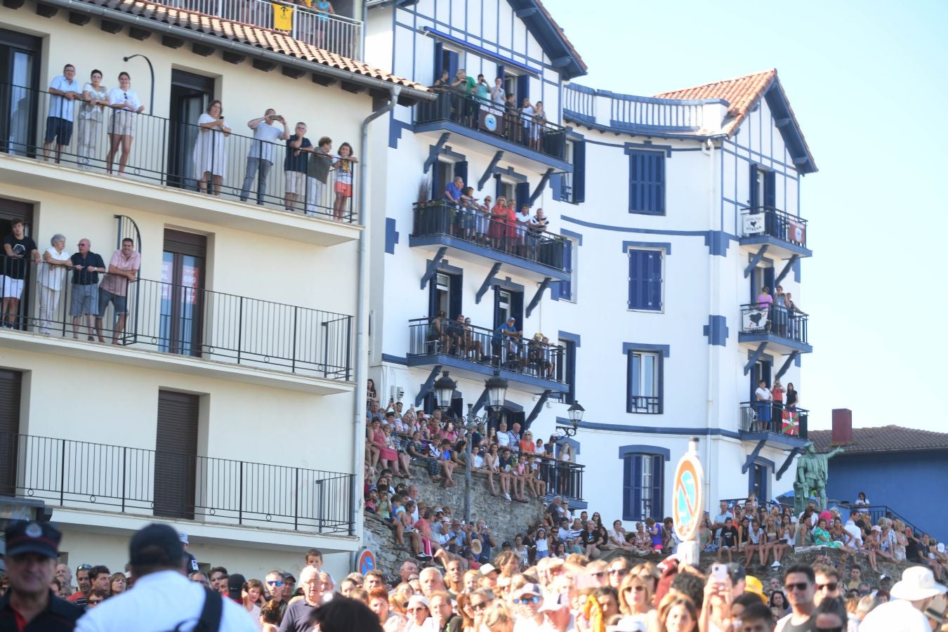 Fotos: Las mejores imágenes del desembarco de Elcano en Getaria