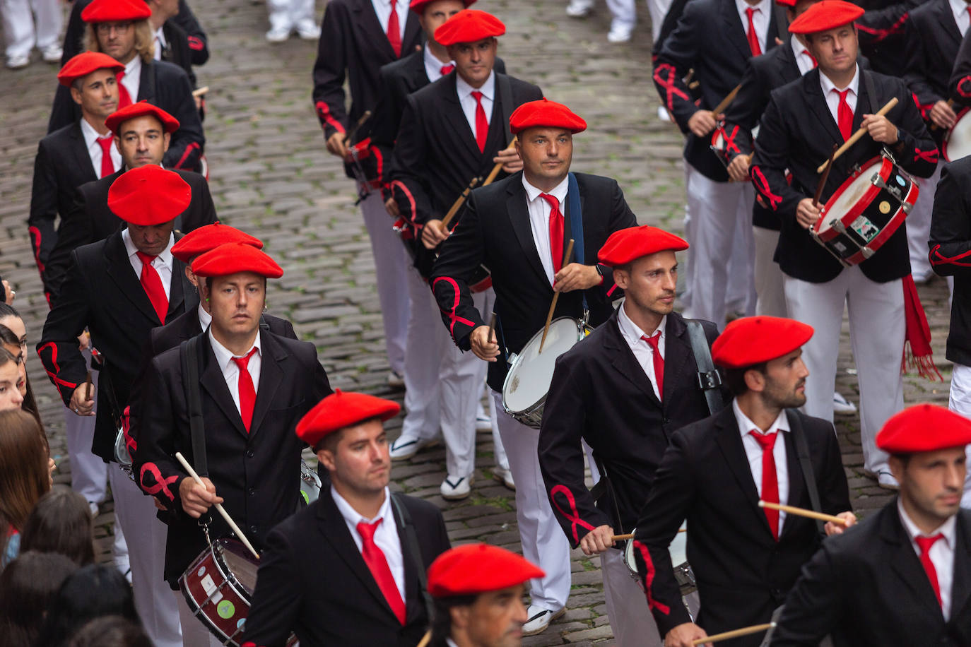 Fotos: Las mejores imágenes del Alarde tradicional