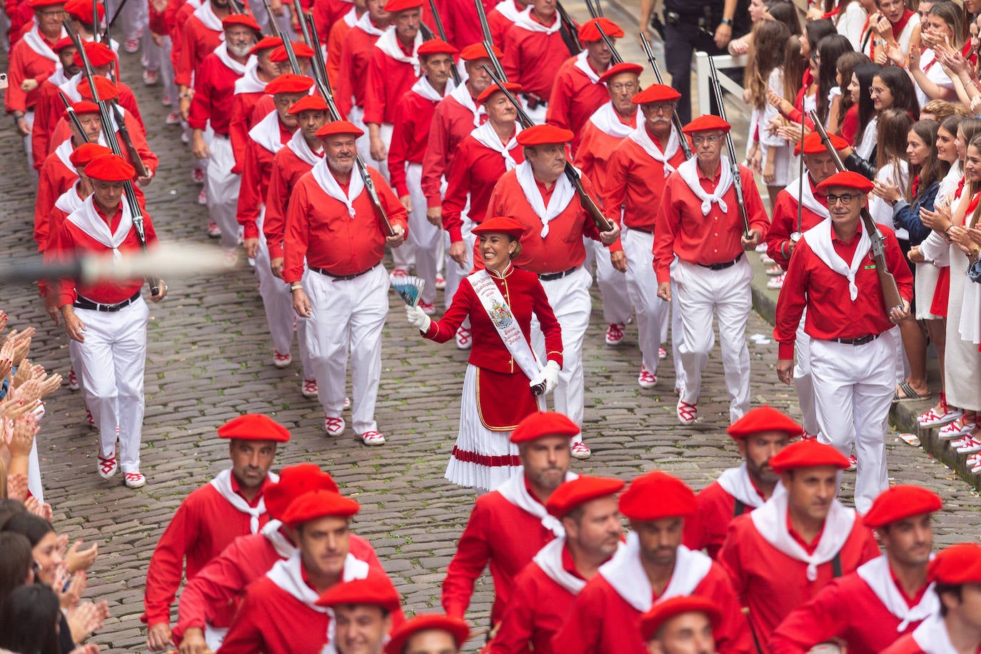 Fotos: Las mejores imágenes del Alarde tradicional
