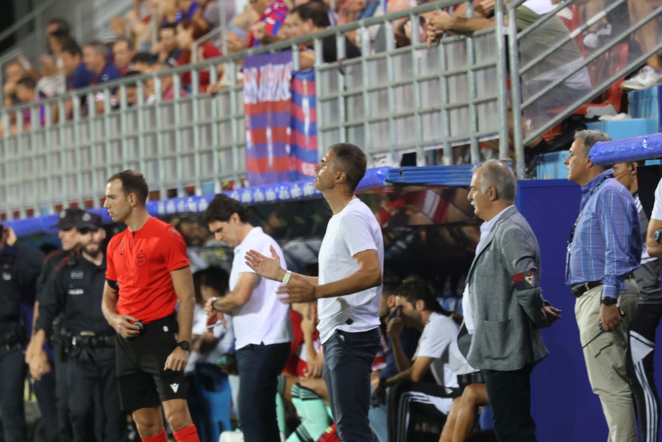 Fotos: Goleada del Eibar al Granada