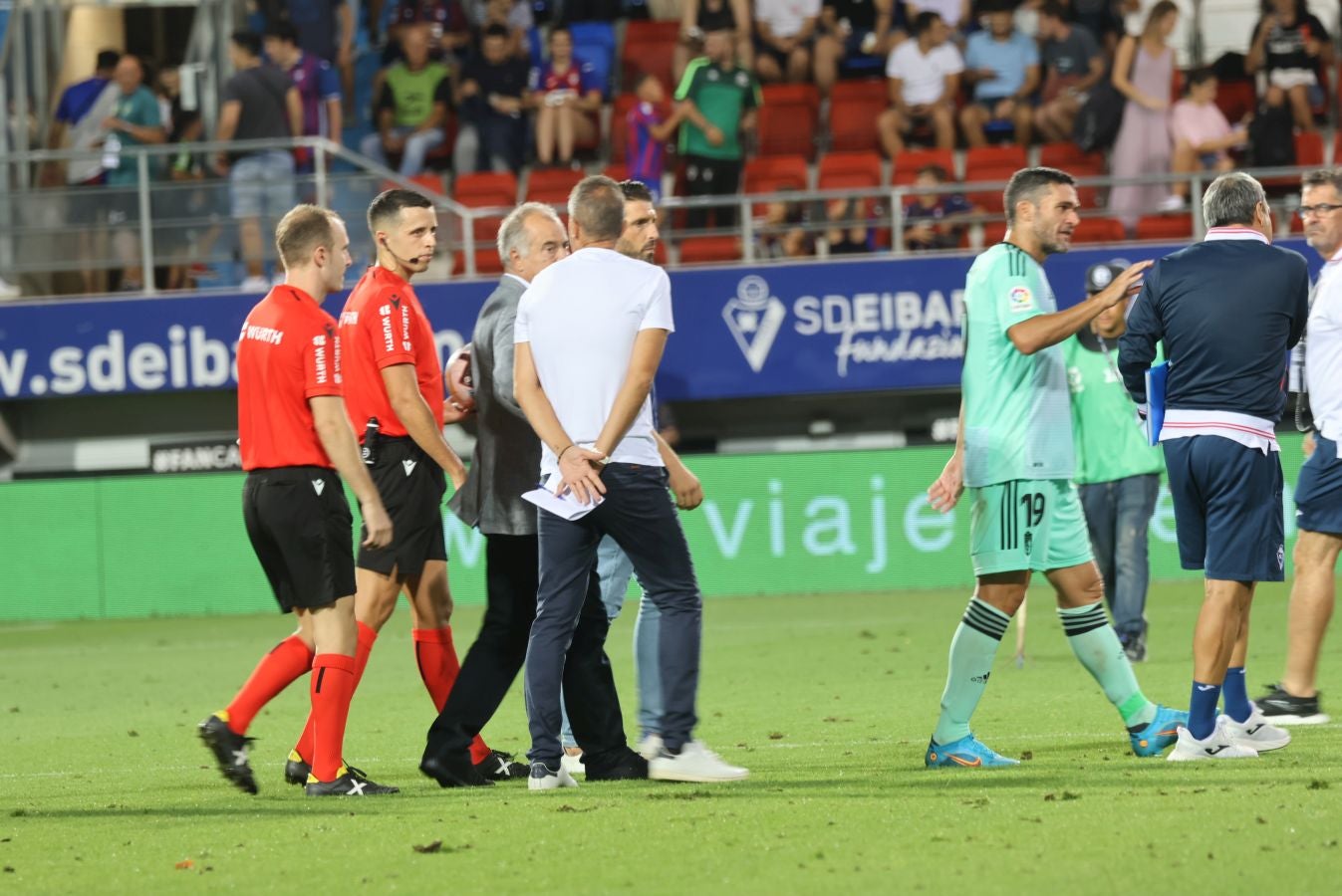 Fotos: Goleada del Eibar al Granada
