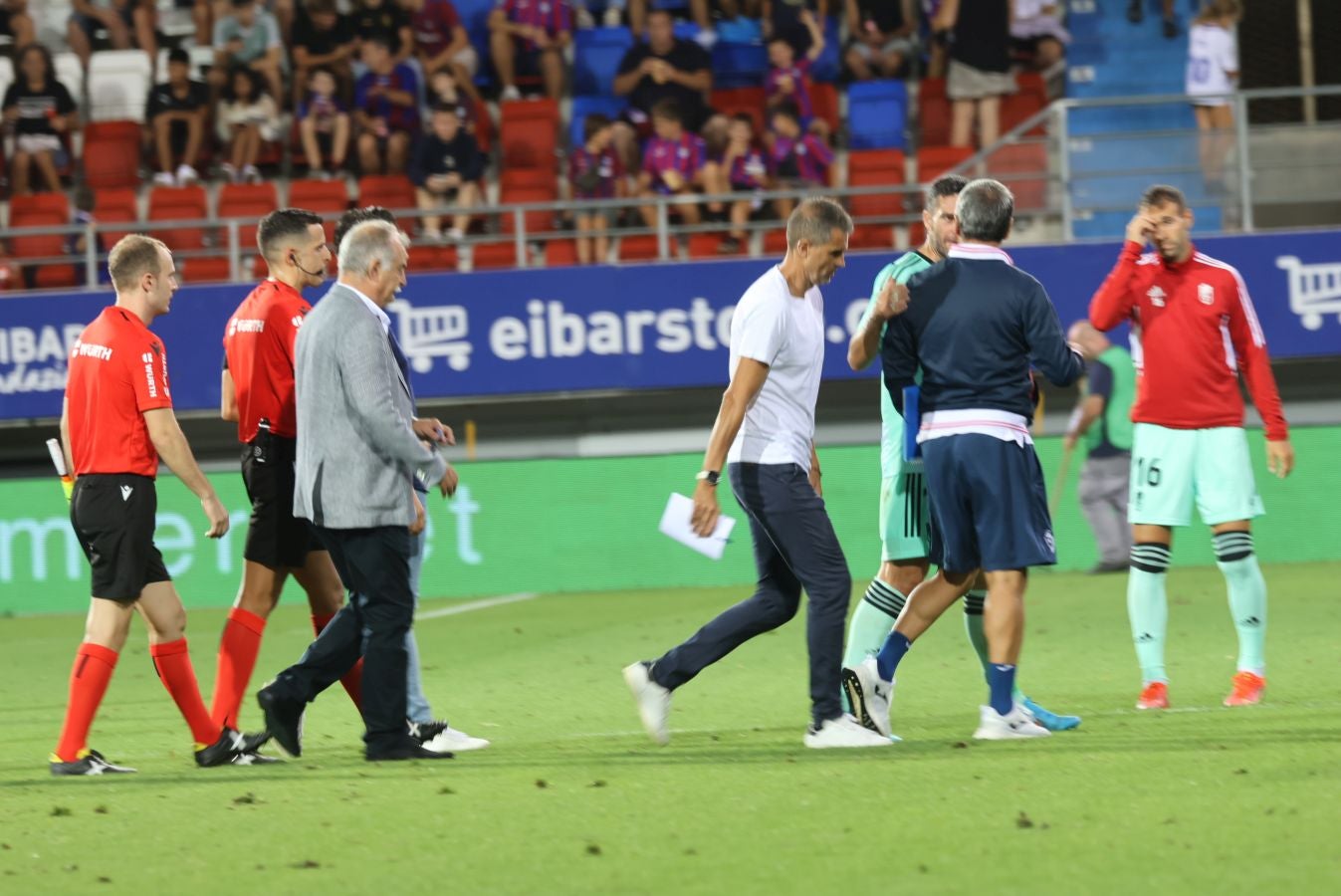 Fotos: Goleada del Eibar al Granada