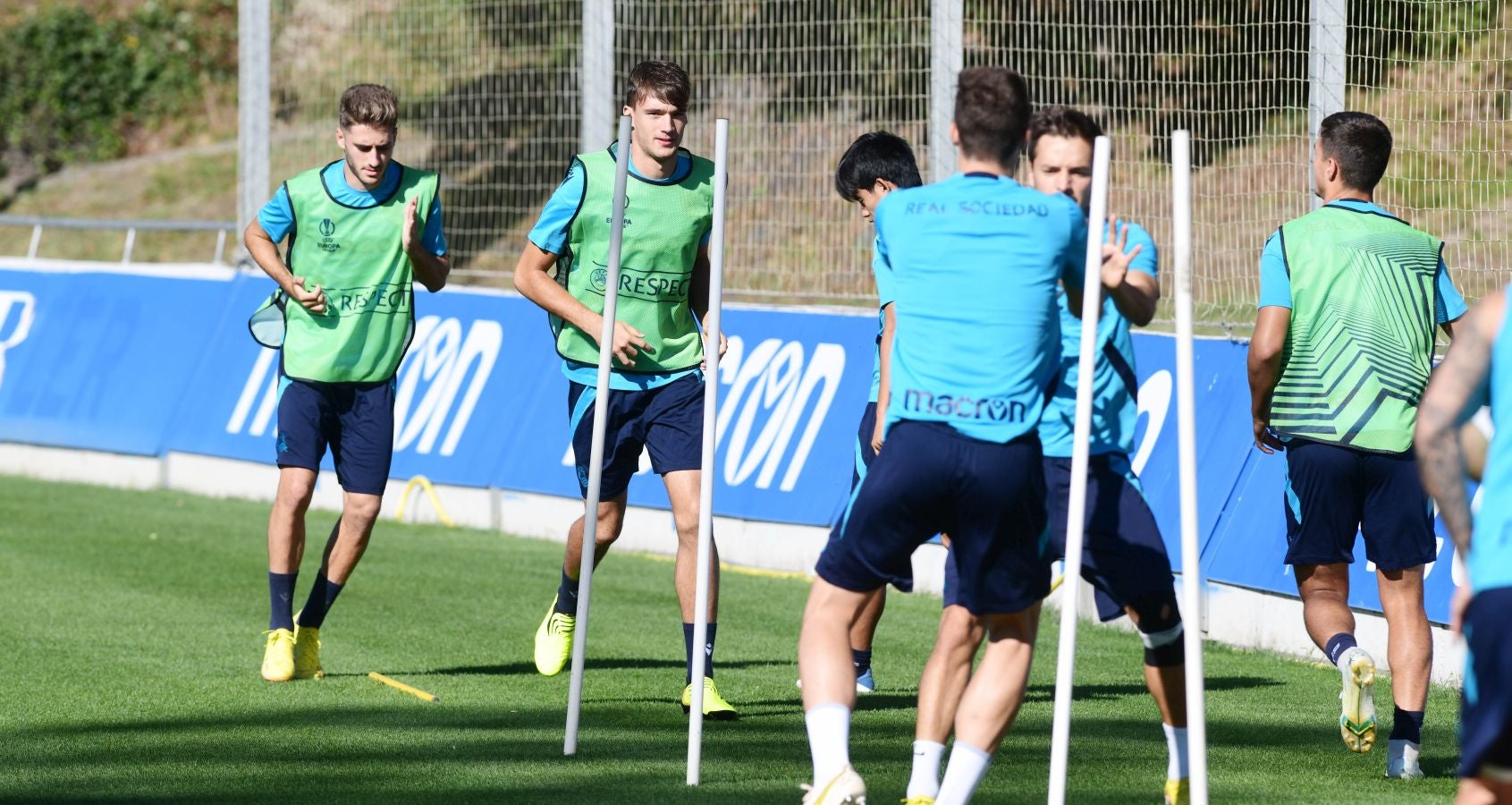 Fotos: La Real Sociedad, preparada para dedicarle la victoria a Sadiq