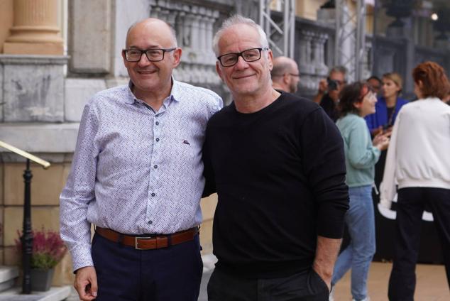 José Luis Rebordinos posa junto a Thierry Frémaux, director del Festival de Cannes.