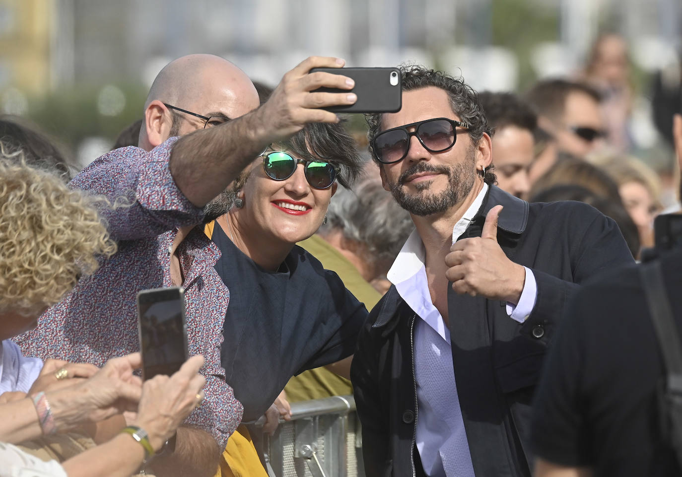 Fotos: Los famosos que pasan hoy por el Festival de Cine de San Sebastián