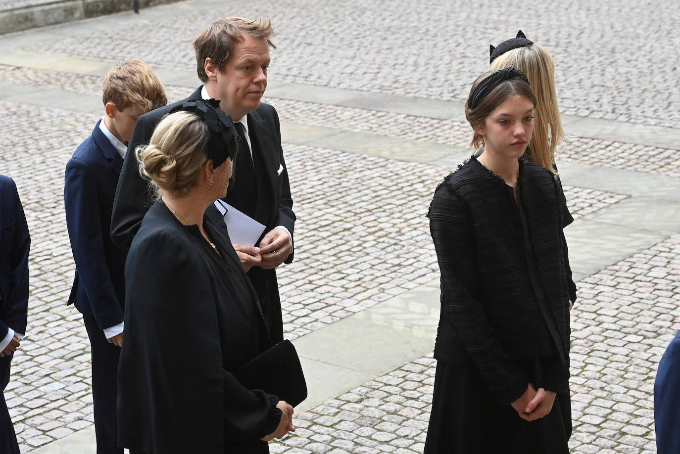 Laura Lopes y Tom Parker Bowles, el hermano de la reina consorte, Camila.