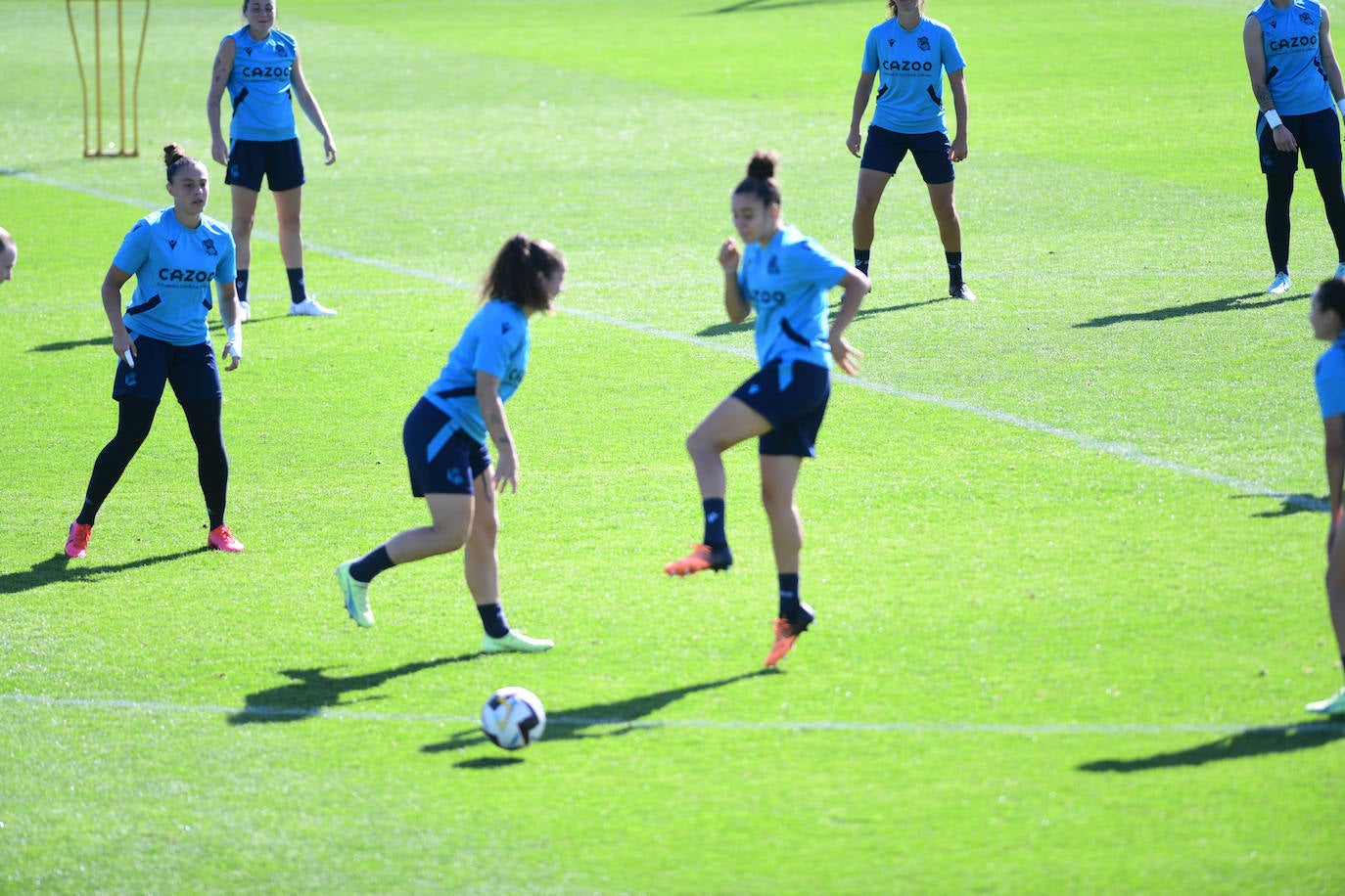 Fotos: Las jugadoras de la Real Sociedad se preparan para el duelo ante el Bayern de Múnich