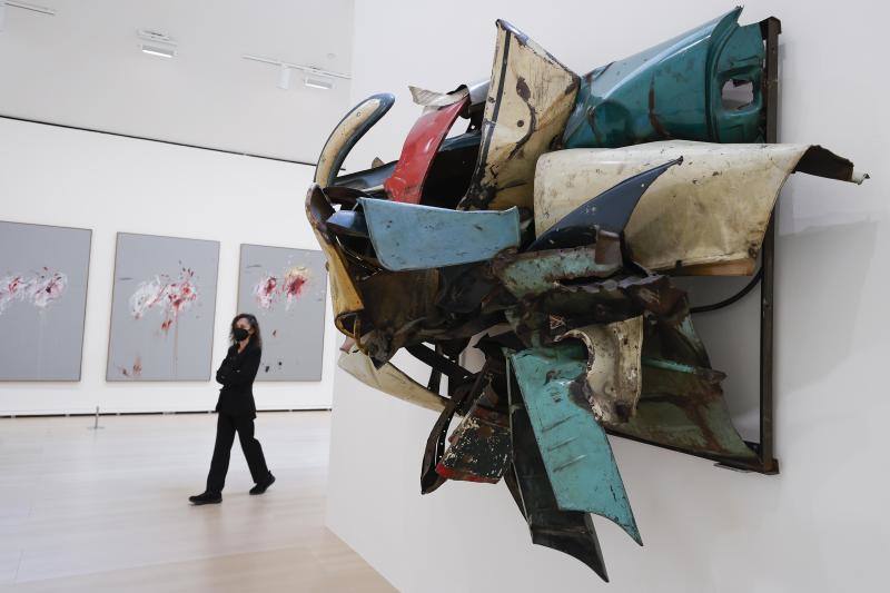'Dolores James' del estadounidense John Chamberlain.