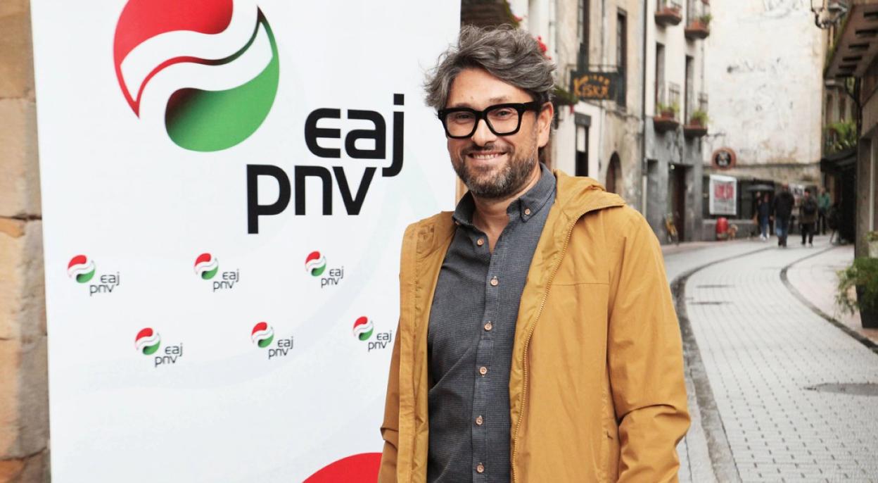 El candidato jeltzale a la alcaldía lleva 8 años en el consistorio, los cuatro primeros como concejal. 