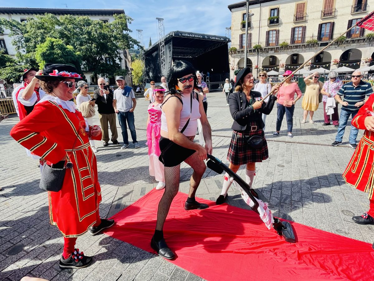 Fotos: Las mejores parodias y disfraces de bixamon de Rosario