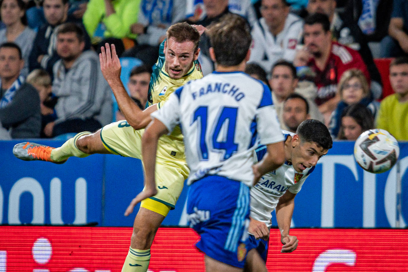 Fotos: El Eibar resiste de forma titánica ante el Zaragoza