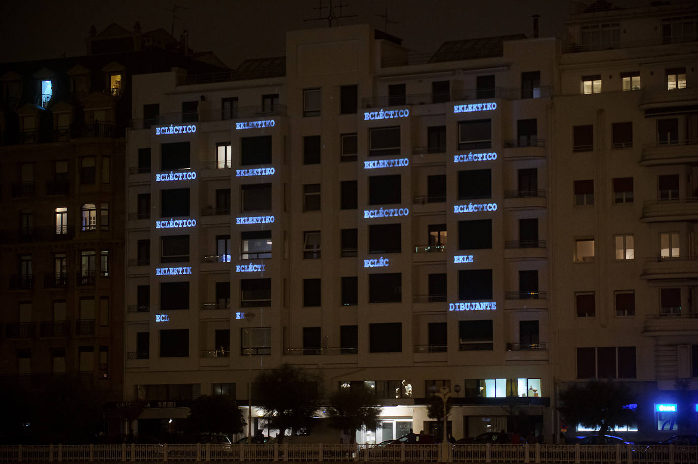 Fotos: El vídeo &#039;mapping&#039; con la historia de un edificio de Donostia