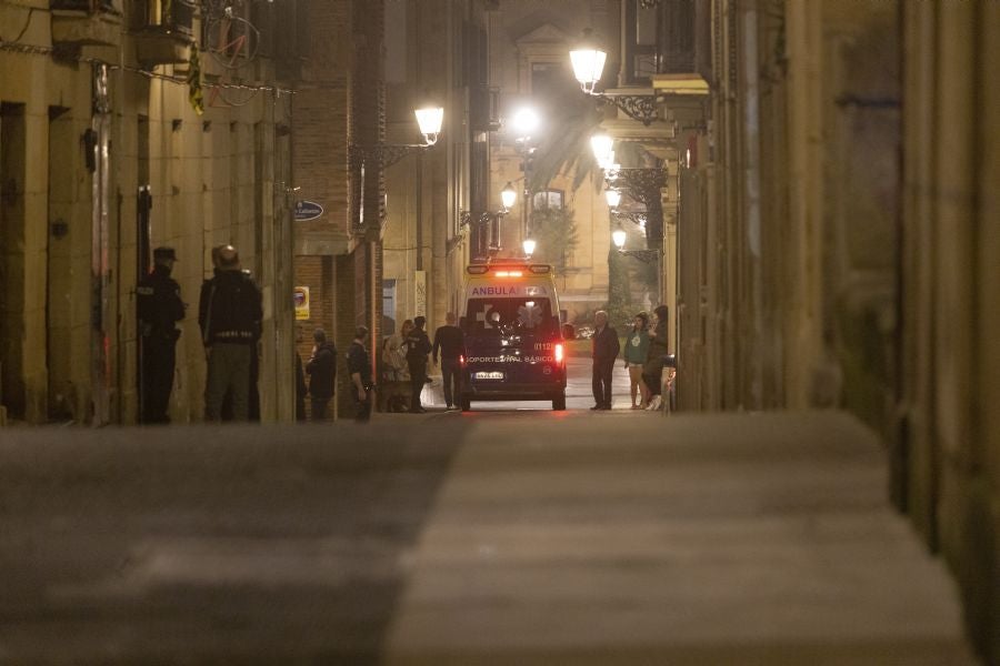 Fotos: Incendio en un mesón de la Parte Vieja