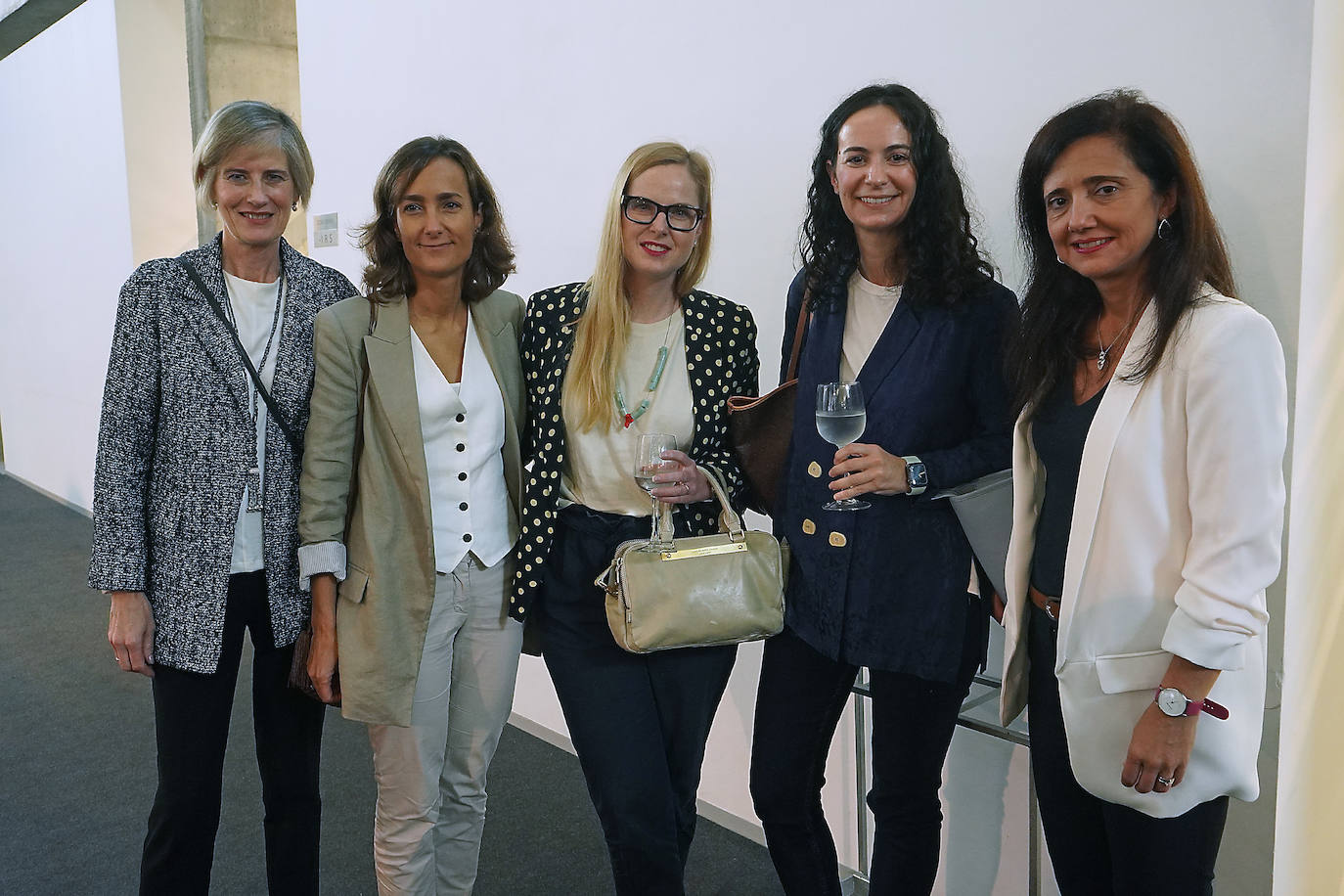 Amaia Ros (responsable de Grandes Cuentas de El Diario Vasco) y Eli Ugalde (directora de Marketing de El Diario Vasco), junto a Izaskun Larrañaga (consejera delegada de la firma Lacor-Ibili), Aitziber Larunbe (socia directora de Eurogap) y Elena Diago (controller de El Diario Vasco).