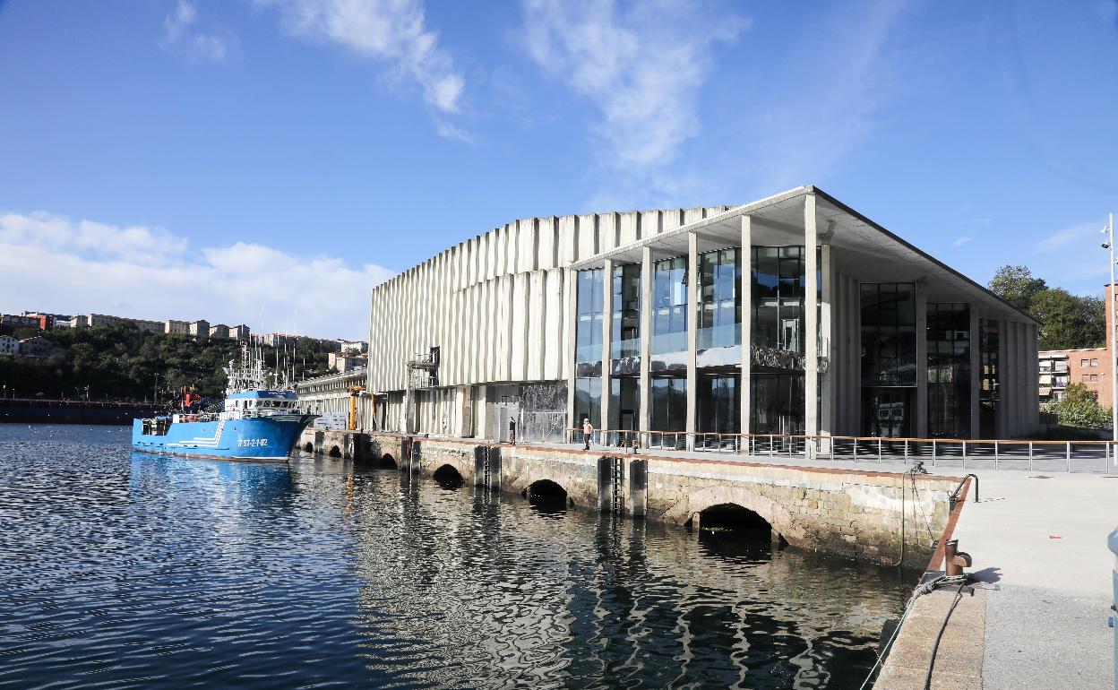 Trazabilidad y etiquetado de la pescado de bajura, dos compañeros de viaje