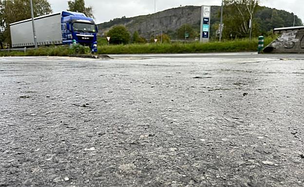 Punto con restos del accidente.