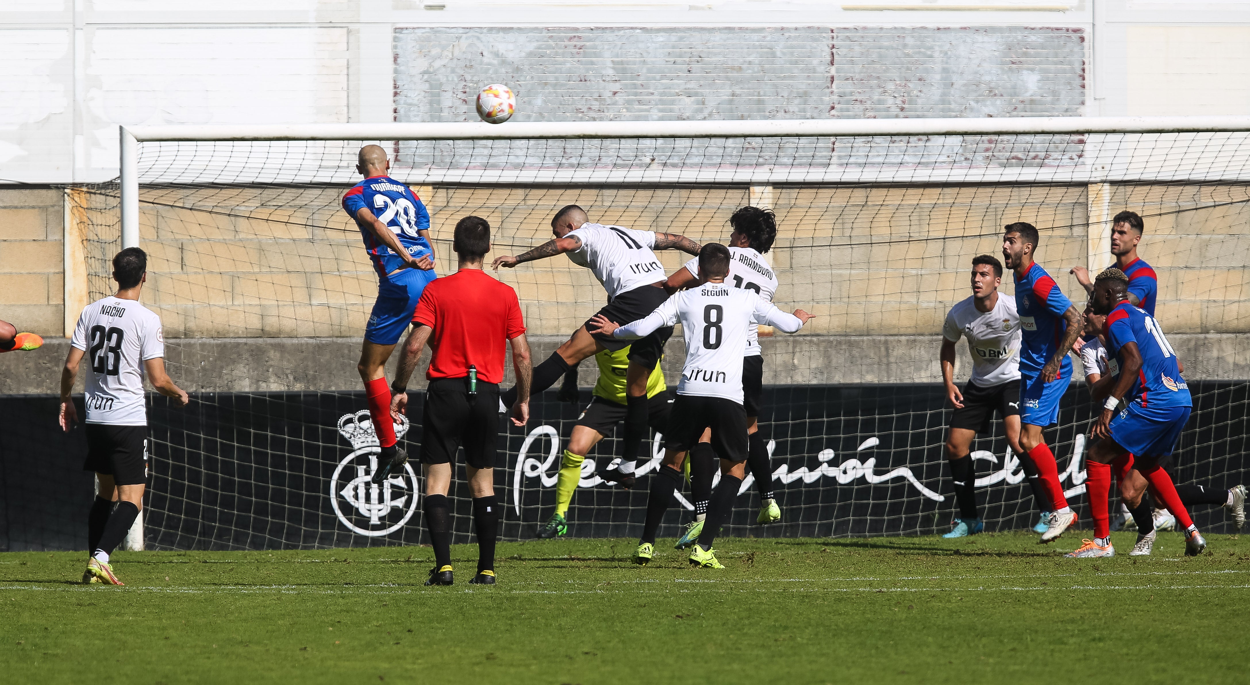 Fotos: El Real Unión se impone 4-3 al Amorebieta