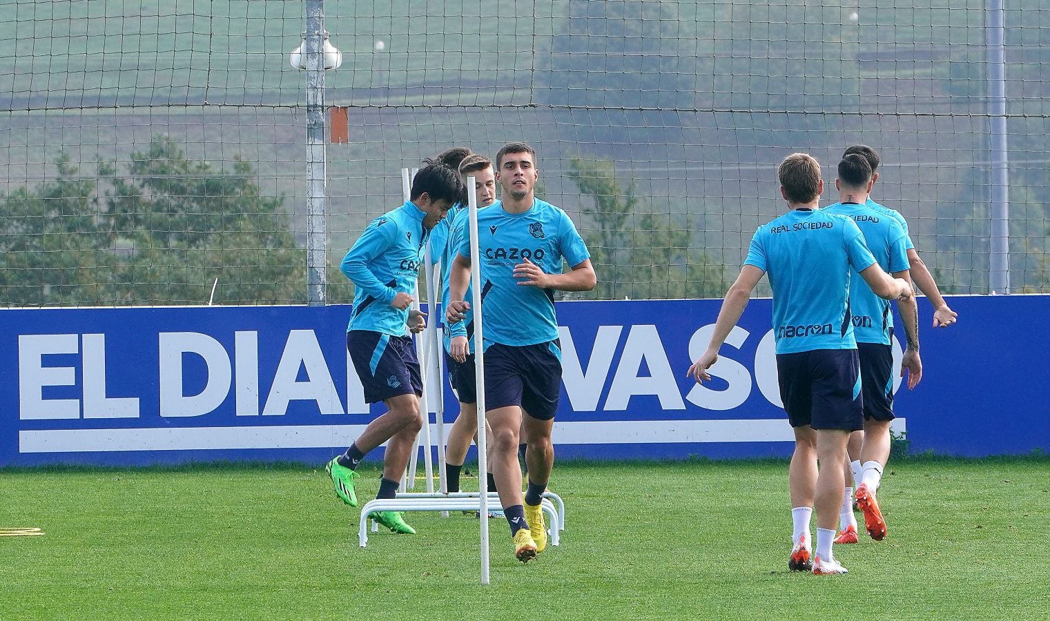 Fotos: Entrenamiento en Zubieta antes de recibir al Sheriff