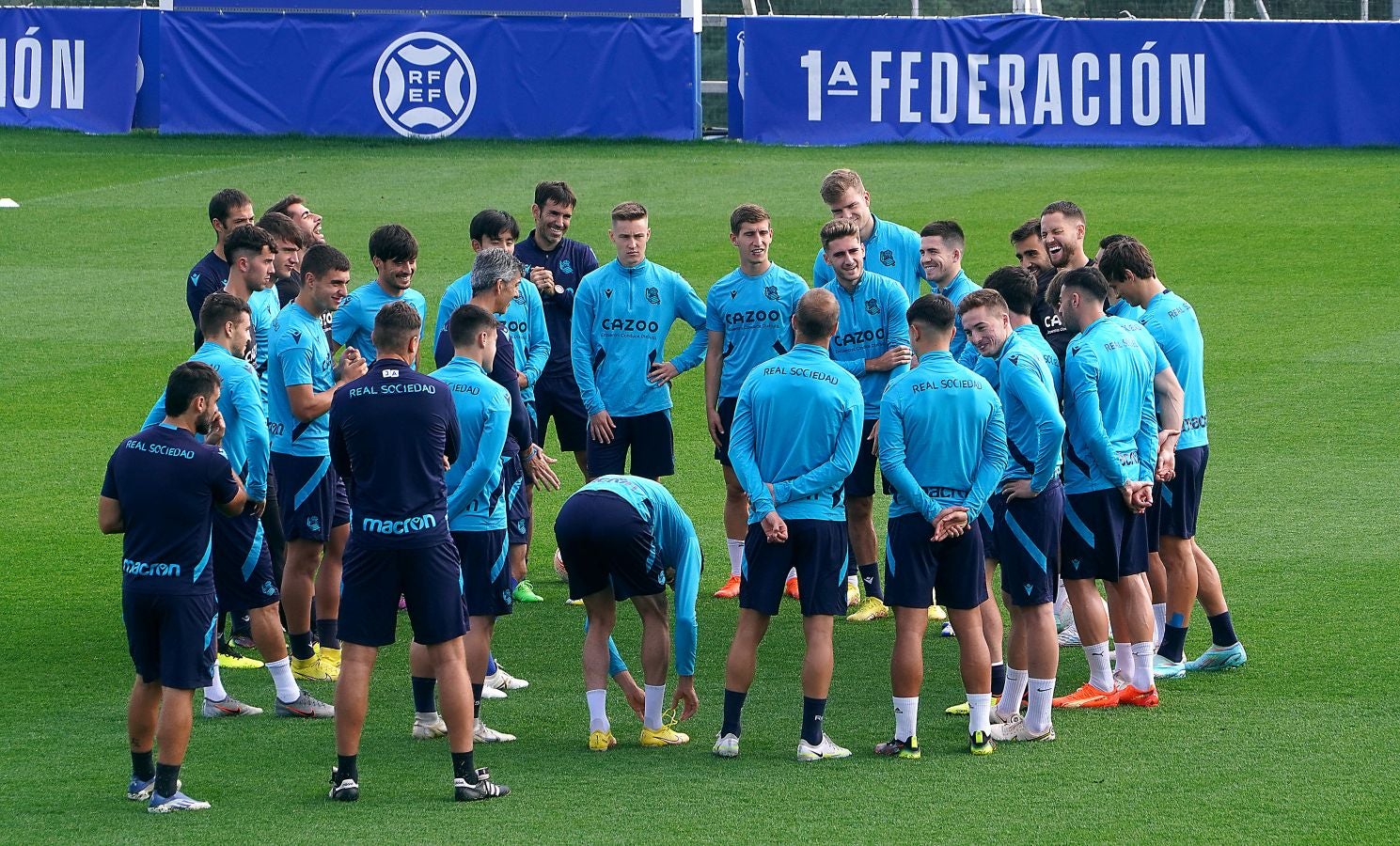 Fotos: Entrenamiento en Zubieta antes de recibir al Sheriff