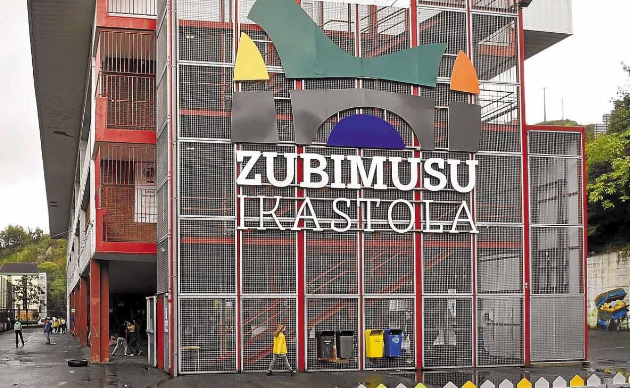 Vista de las instalaciones de la ikastola Zubimusu de Villabona. 
