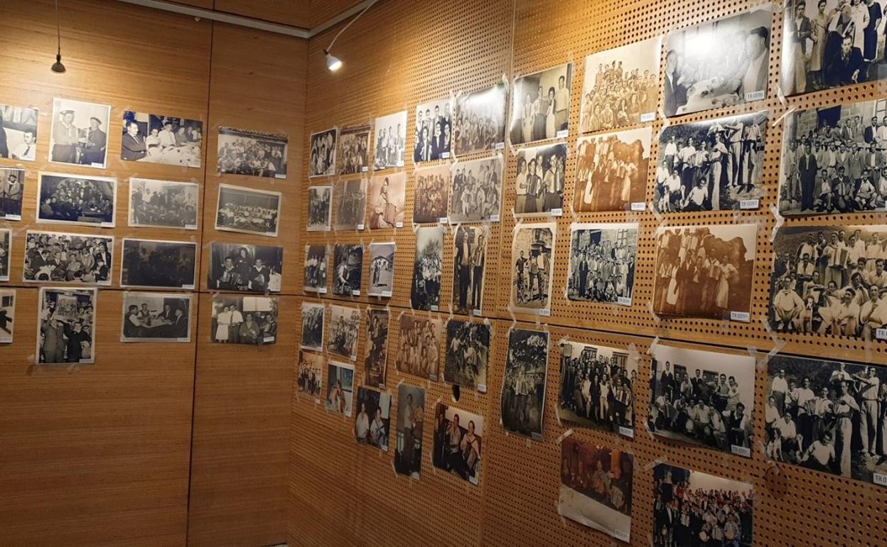 Trikitilarien argazkiak ikusgai daude Sanagustin kulturgunean urriaren 30a bitartean. 