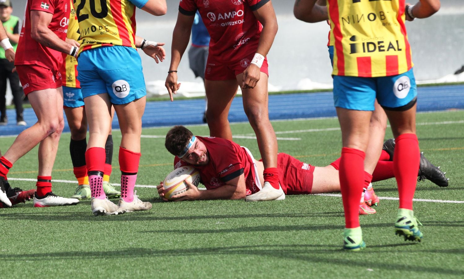 Fotos: Ampo Ordizia cae ante el correoso Les Abelles