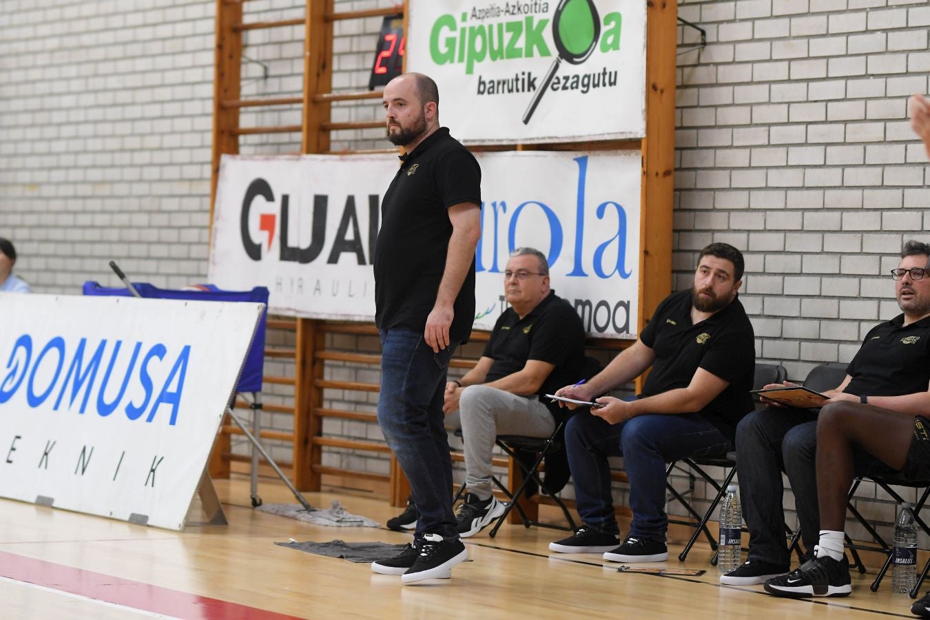 Fotos: El Juaristi cae ante el Valladolid