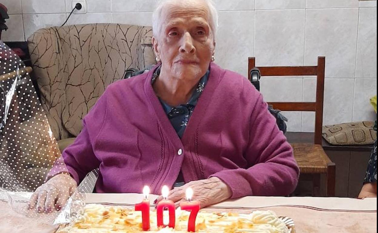 El 3 de septiembre cumplió años y lo celebró rodeada por su familia. Tiene 4 hijos, siete nietos y siete bisnietos.