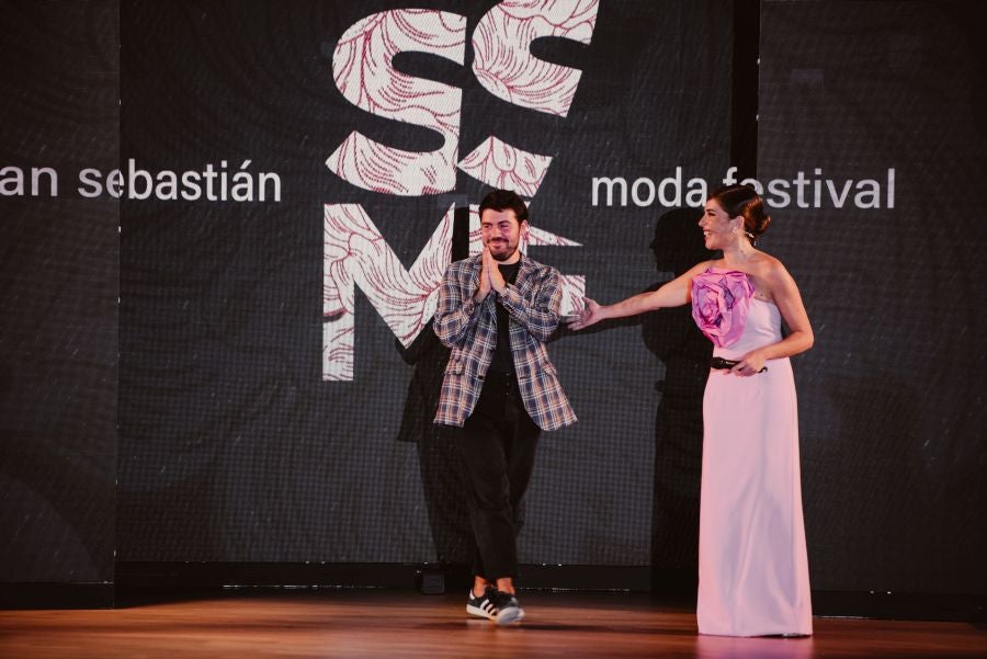 Fotos: Redondo Brand se exhibe en Getaria