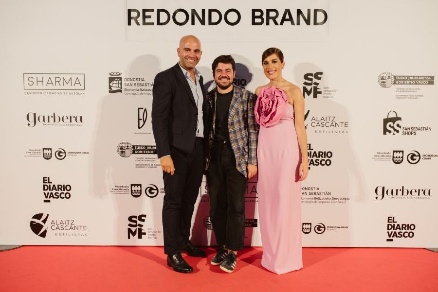 Fotos: Photocall del desfile de Redondo Brand en el Museo Balenciaga