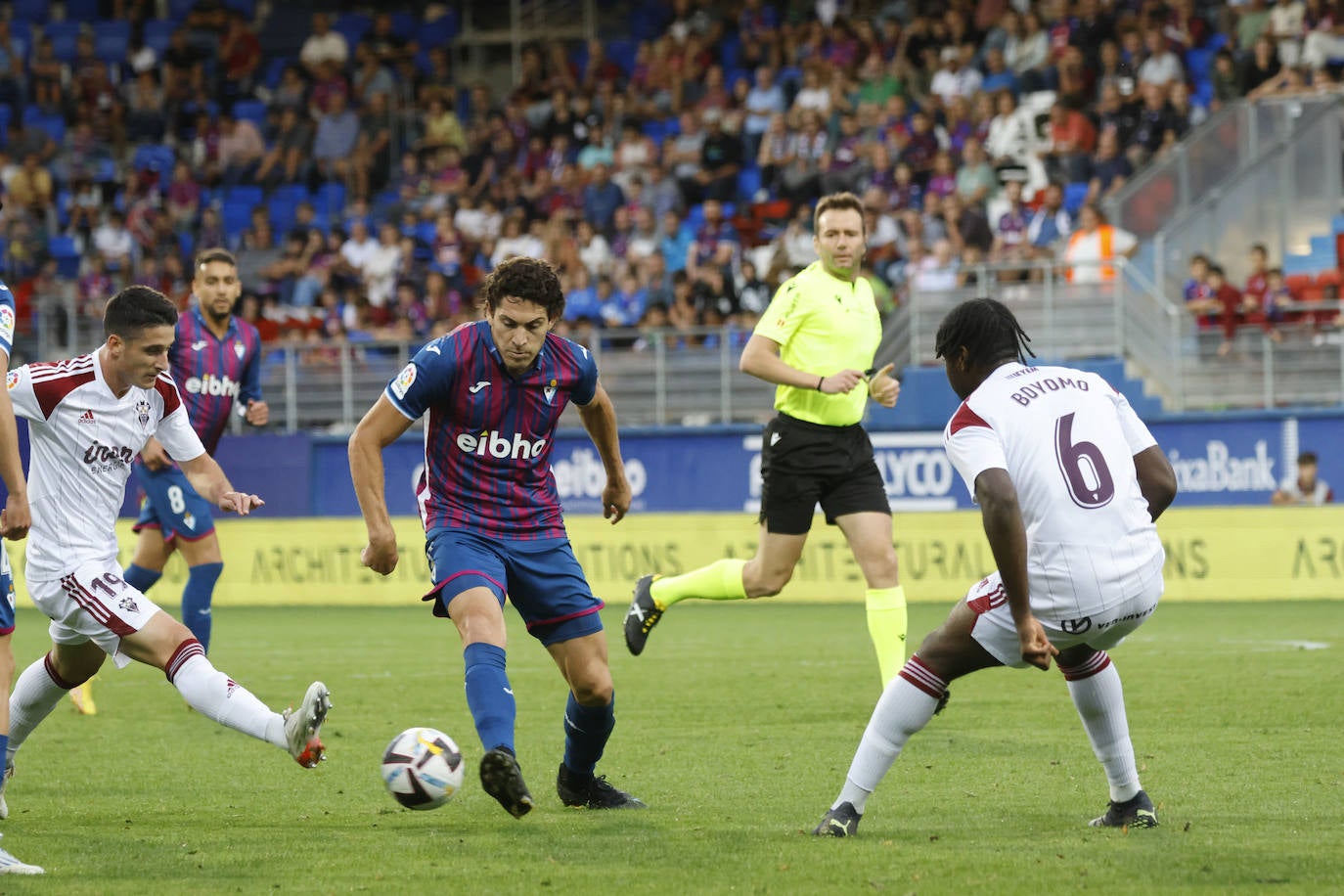 Fotos: Las mejores imágenes del Eibar-Albacete