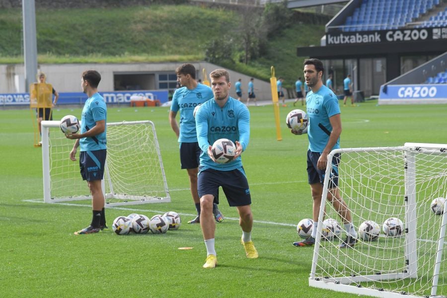 Fotos: Sorloth vuelve al grupo