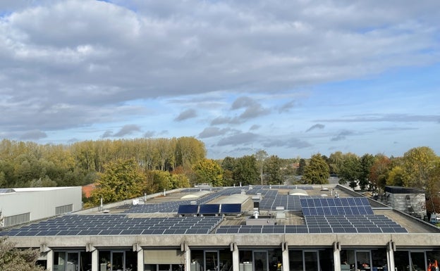 Paneles solares en Eeklo, Bélgica.