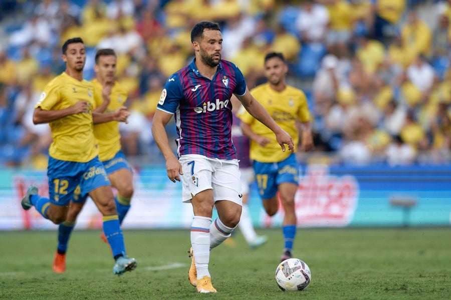 Fotos: Valioso punto para el Eibar