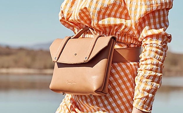 Imagen principal - Modelos 'bucket' y 'crosbody'.