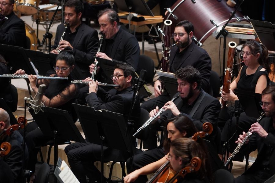 Fotos: Luis Cobos y el Orfeón Donostiarra, en el Kursaal