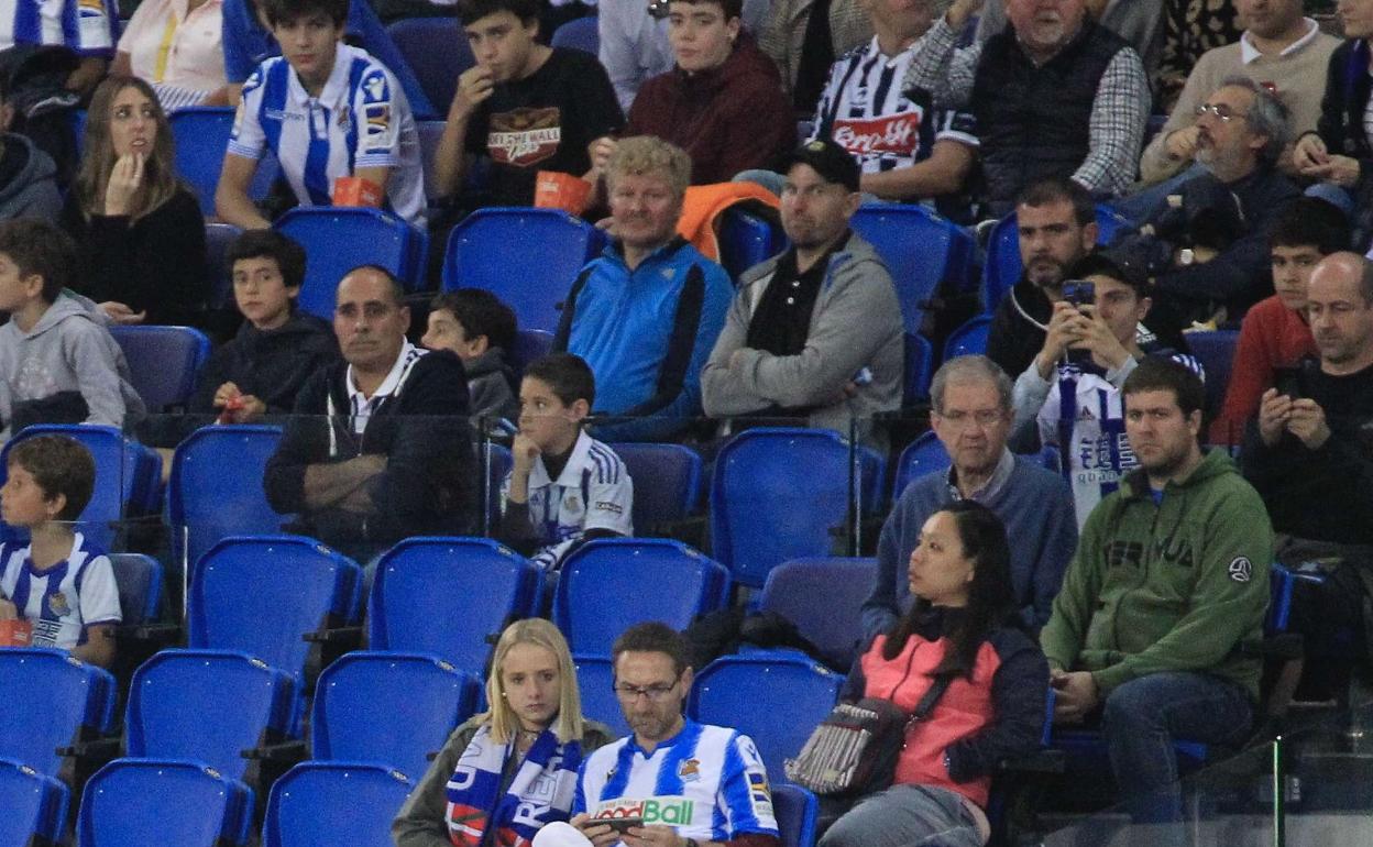 Revisión del VAR en Anoeta. 