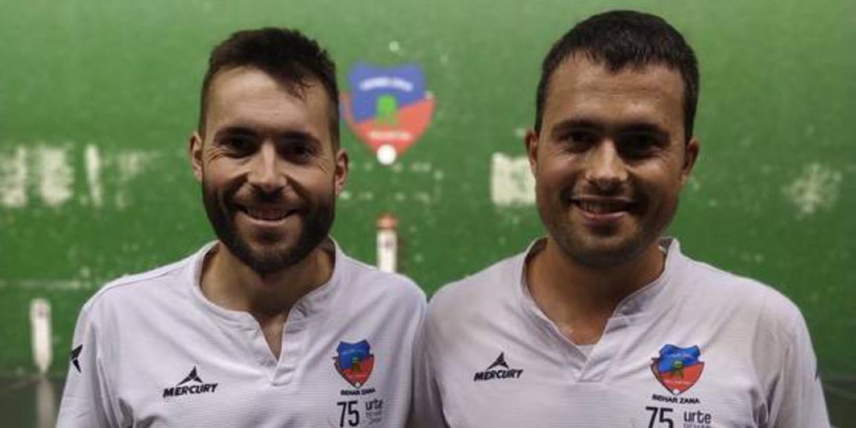 Los hermanos Jon y Xabi Urbieta (Behar Zana) disputarán la final de sénior División de Honor. 