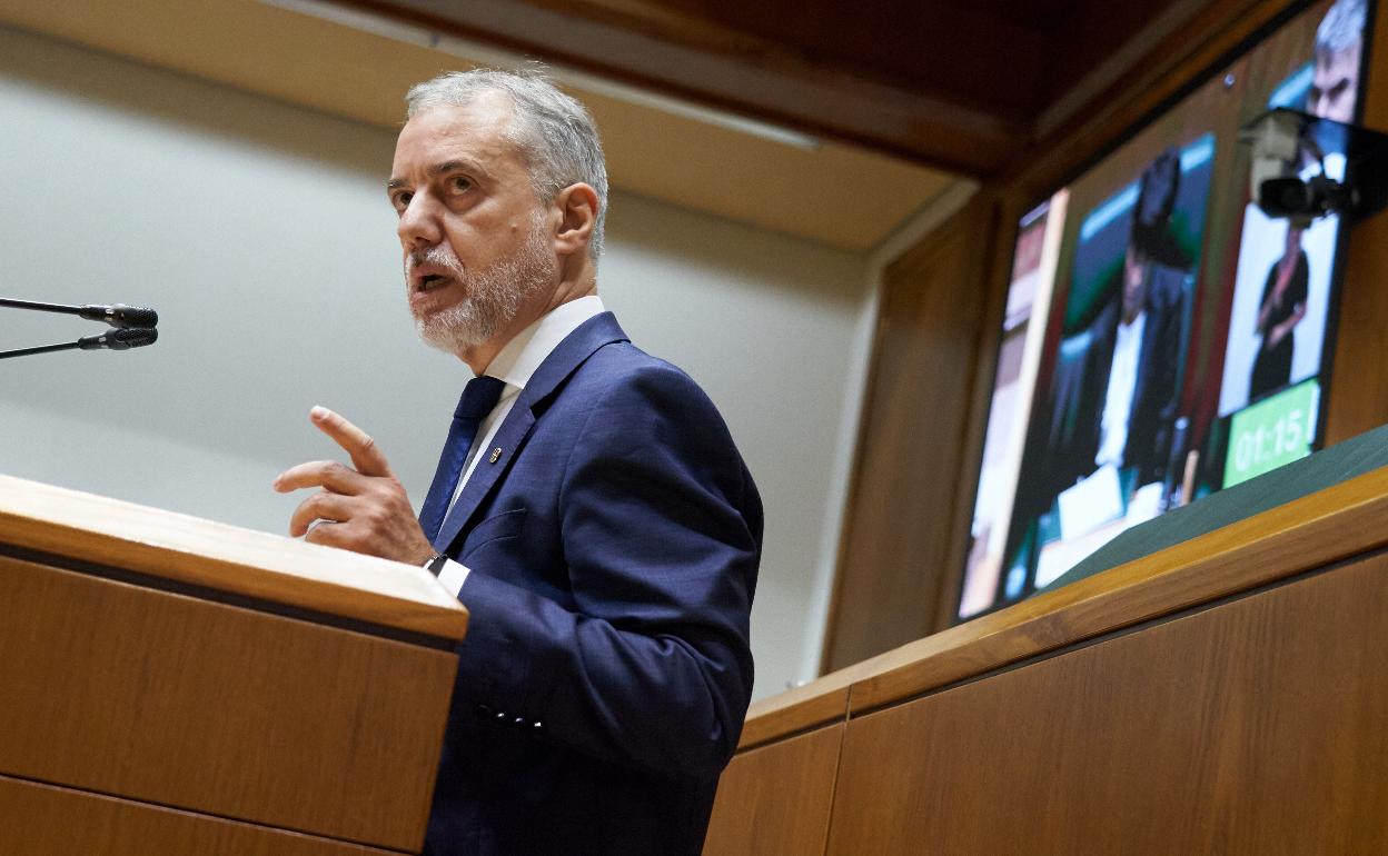 El lehendakari Iñigo Urkullu, en el Parlamento Vasco.