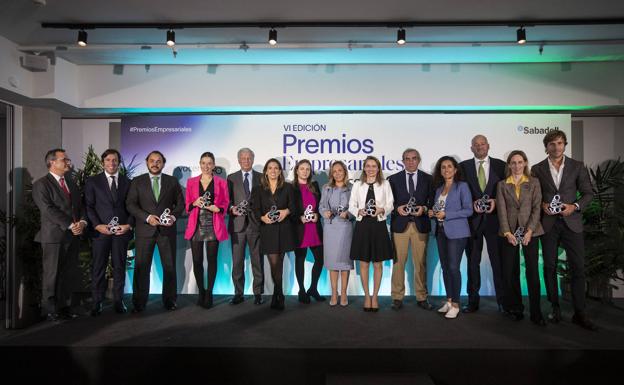 Los galardonados en la entrega de premios, celebrada en la sede de Vocento en Madrid. 
