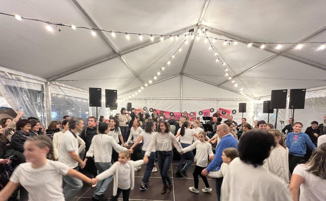 Euskaraldiaren irekiera ofiziala Donostian.