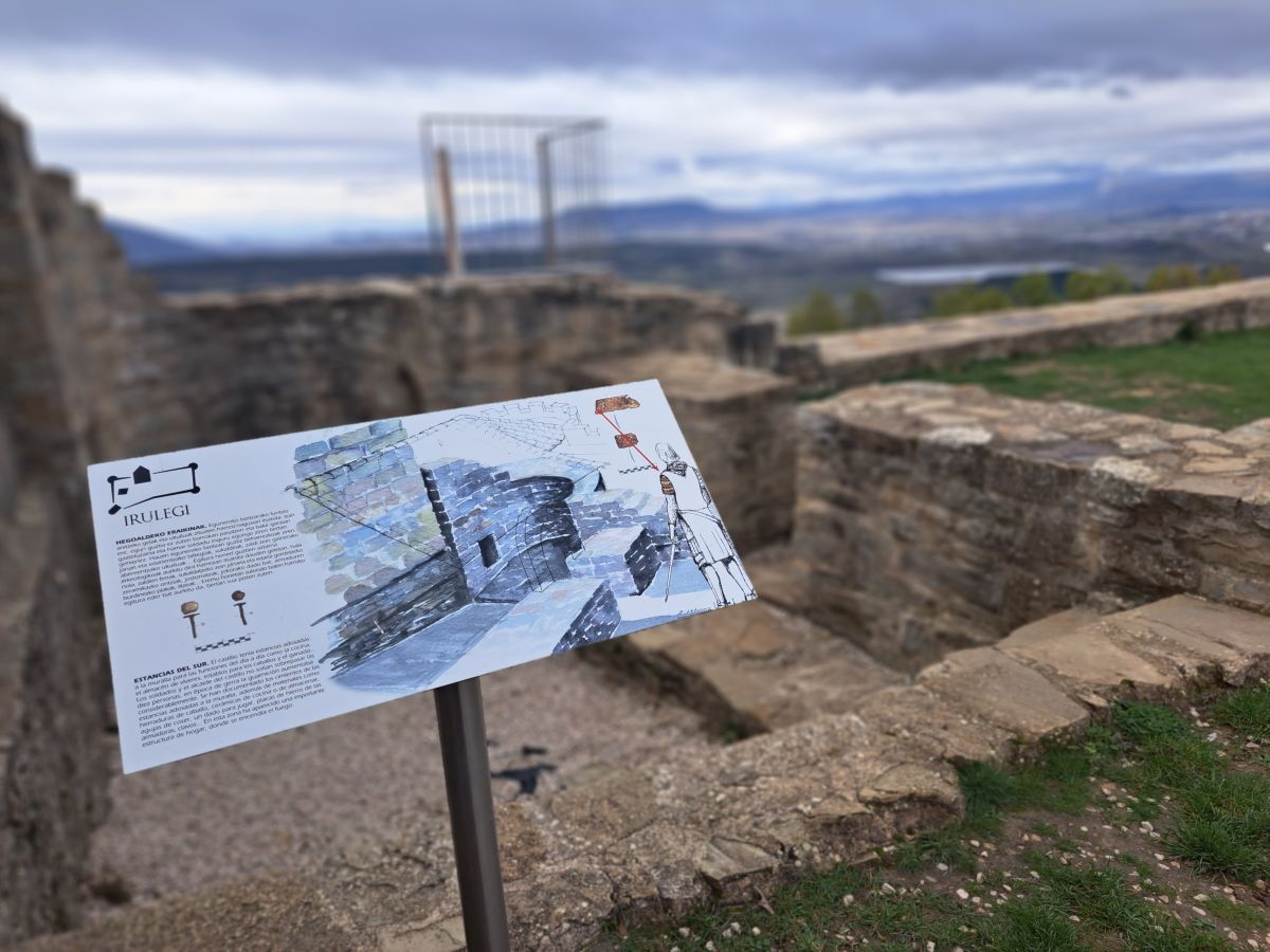 Fotos: Irulegi: impresionante balcón del reino