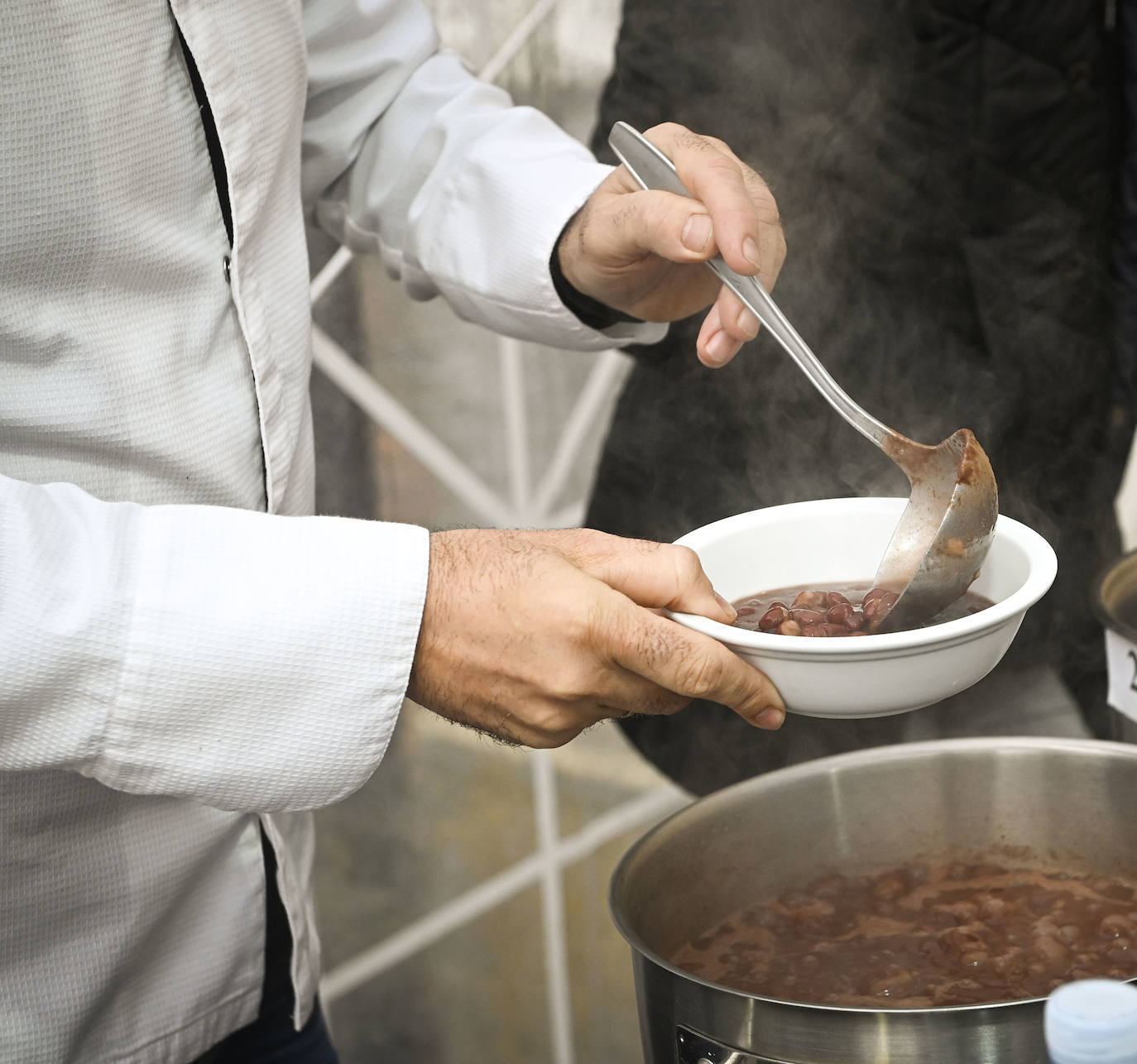 Fotos: Contra el frío y la lluvia, unas buenas alubias