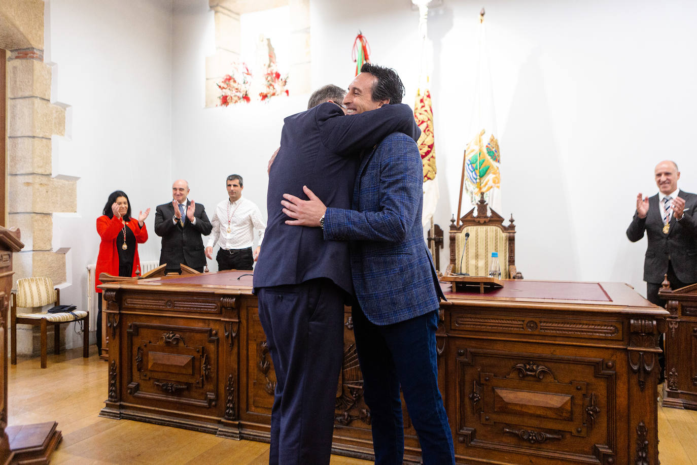 Fotos: Hondarribia entrega la insignia de oro a Unai Emery