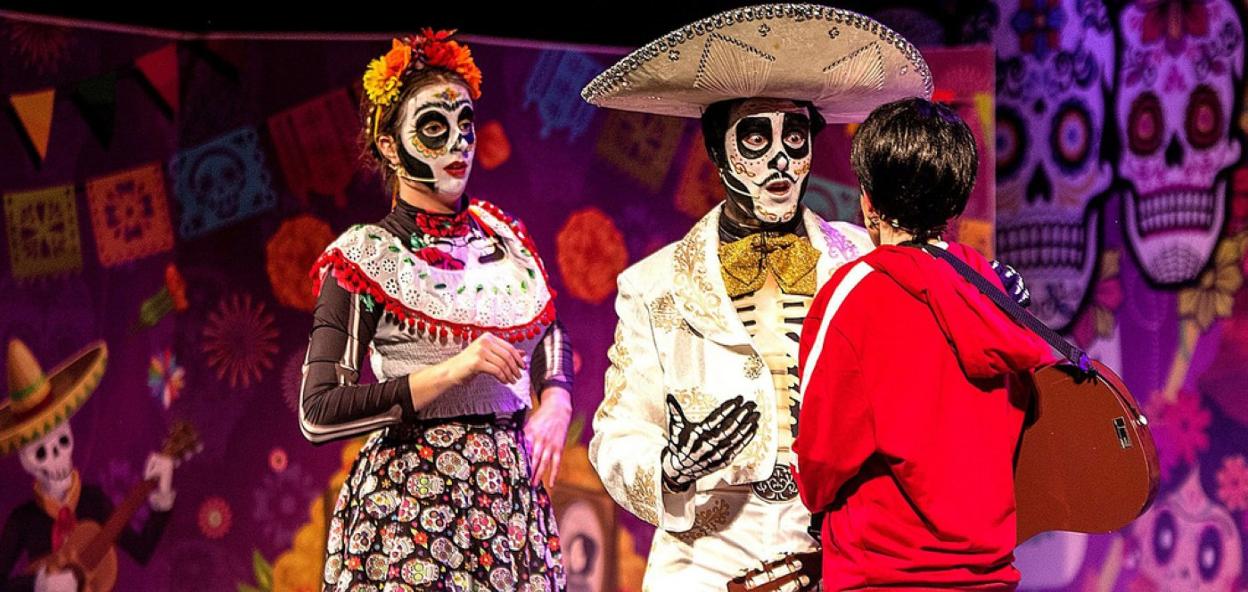 El musical 'Un poco Loco, un tributo a Coco' se representará el día 10 en Bazkartxo.